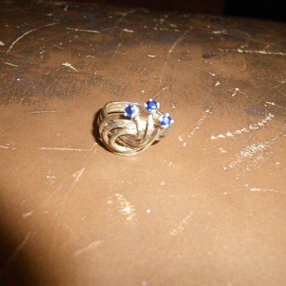 Women's Vintage Antique 14K Gold 585 Cocktail Ring w/ 3 Blue Sapphire Gemstone - Picture 1 of 4